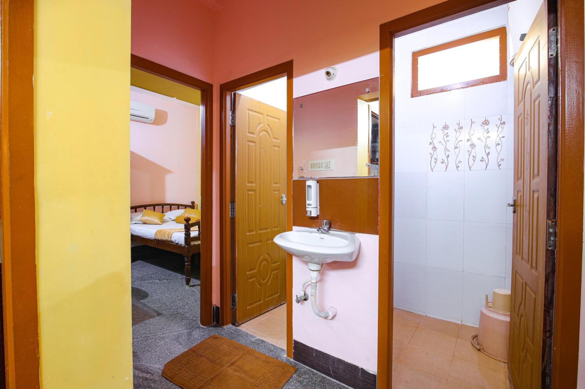 Manora Residency 호텔 퐁디셰리 외부 사진